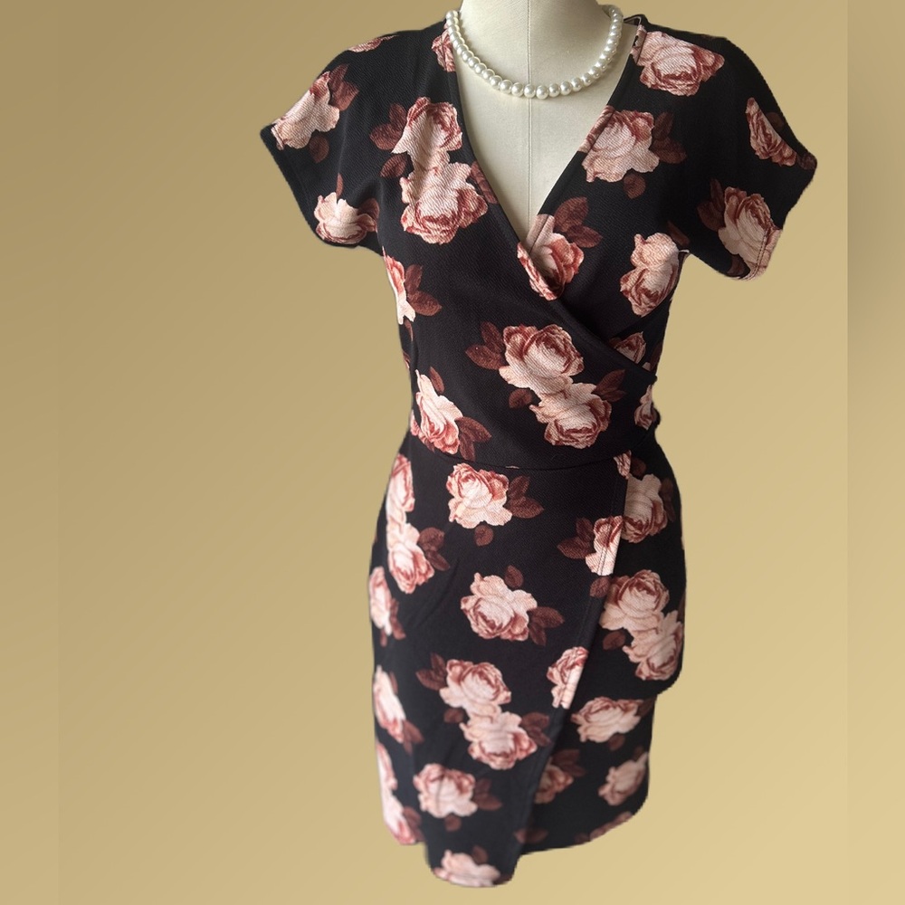 Rebel Sugar Pink Sheath Midi Dress V-Neck Cocktail. Worn once